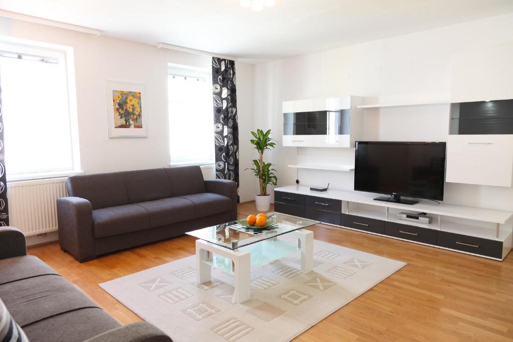 3 Rooms Sunny Apartments-Schoenbrunn, 100M2 With Balcony Vienna Camera foto